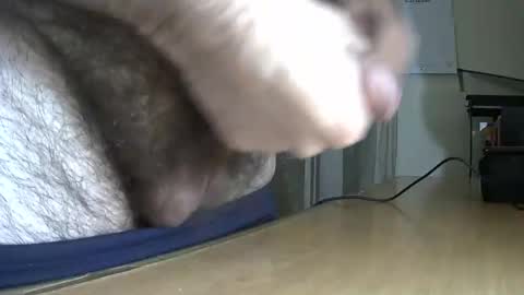 VictorHume online show from 11-11-25, 11:49