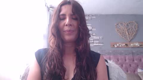 Hi guys   Im victoria  Be the one who can control me in PVT online show from 12-04-24, 02:15