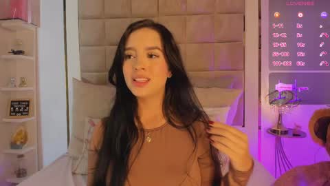 Victoria valentina  online show from 02-25-25, 07:03