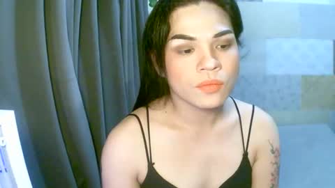 Snapshot of victoria_browen chatting on 12-17-24, 07:29 victoria online show from 12-17-24, 07:29