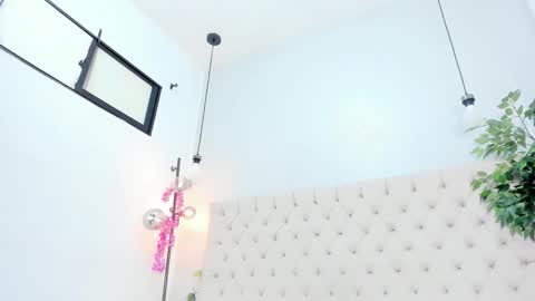 Victoria online show from 10-23-25, 08:40