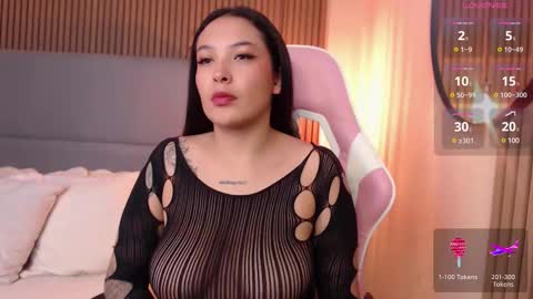 Snapshot of victoria_collinns chatting on 02-08-25, 12:39 Victoria Collins online show from 02-08-25, 12:39