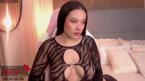 Snapshot of victoria_collinns chatting on 02-14-25, 11:53 Victoria Collins online show from 02-14-25, 11:53