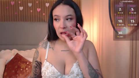 Snapshot of victoria_collinns chatting on 03-04-25, 11:08 Victoria Collins online show from 03-04-25, 11:08
