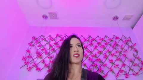 Snapshot of victoria_cooper3 chatting on 03-01-25, 01:40 valentina online show from 03-01-25, 01:40
