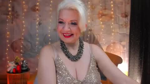 diorvictoria9 online show from 01-19-25, 06:43