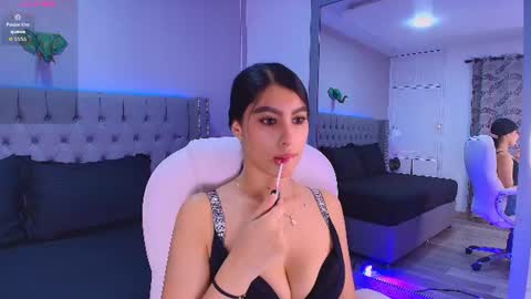   online show from 06-10-26, 11:42
