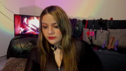 victoria_floyd1 online show from 09-28-25, 02:39