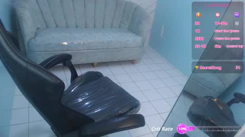 Snapshot of victoria_hernandez_t chatting on 03-06-26, 02:13 Victoria online show from 03-06-26, 02:13