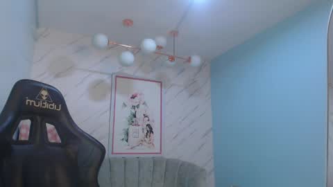 Snapshot of victoria_hernandez_t chatting on 04-16-26, 01:56 Victoria online show from 04-16-26, 01:56
