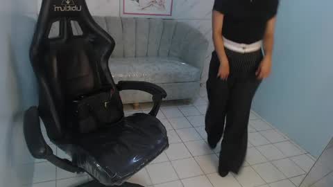 Snapshot of victoria_hernandez_t chatting on 05-07-26, 02:00 Victoria online show from 05-07-26, 02:00