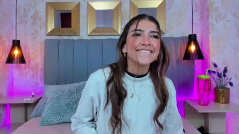  Victoria Lozano  online show from 02-28-25, 12:42