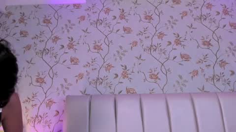  Victoria Lozano  online show from 03-07-25, 12:45