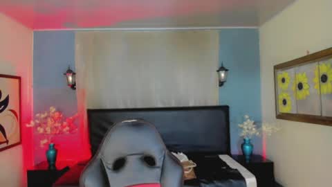 Snapshot of victoria_kastelo chatting on 03-29-26, 09:48 Victoria online show from 03-29-26, 09:48
