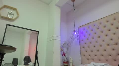 victoria_kitt online show from 07-10-26, 07:16