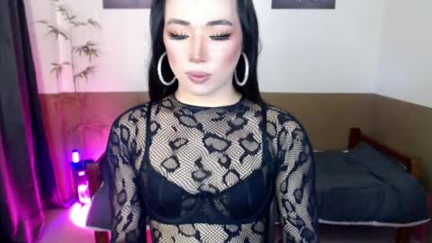 Victoria online show from 05-08-26, 02:50
