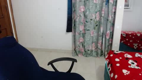 victoria online show from 11-29-25, 11:30