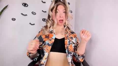 D A N I online show from 11-13-25, 09:58