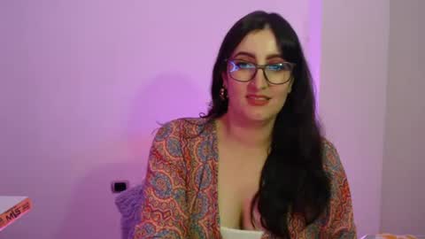 Victoria online show from 03-04-25, 09:32