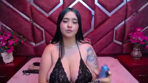 Victoria online show from 01-28-25, 04:52