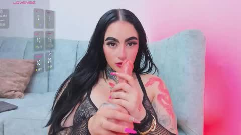   online show from 03-25-26, 08:15