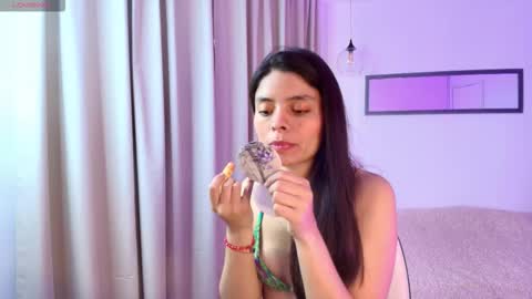 Victoria online show from 10-06-25, 02:25