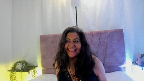 victoriaa_anderson_ online show from 03-06-26, 01:18