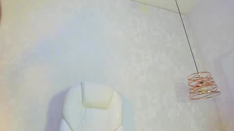 Victoria Sofia online show from 09-27-25, 07:08