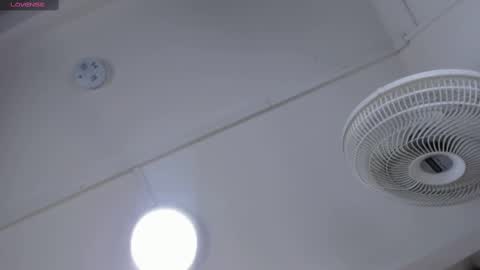 VICTORIA online show from 10-11-25, 11:09