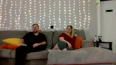 Victoria and Jesse online show from 12-25-24, 05:16