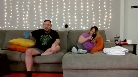 Victoria and Jesse online show from 12-26-24, 07:24