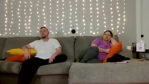 Victoria and Jesse online show from 01-02-25, 09:54