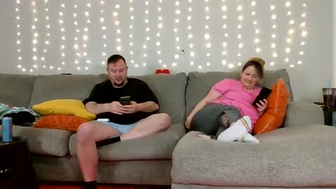 Victoria and Jesse online show from 01-23-25, 02:55