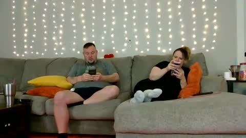 Victoria and Jesse online show from 01-27-25, 08:07