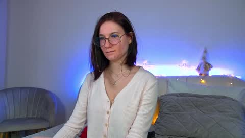 Victoria online show from 12-30-24, 06:20