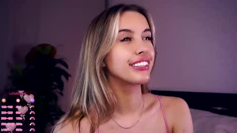 Anasteisha  Day Helen  Night online show from 10-14-25, 07:47