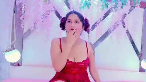 Snapshot of victoriagrant1 chatting on 10-19-25, 09:26 online show from 10-19-25, 09:26