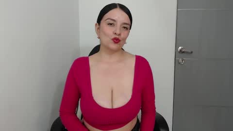 Kim 3 online show from 01-06-25, 08:50