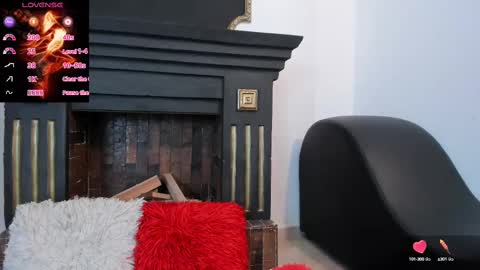 Victoria  online show from 02-24-25, 01:21