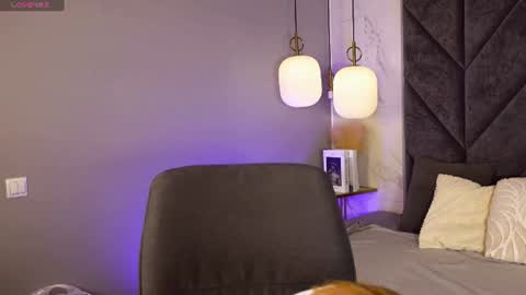 Victoria online show from 06-26-26, 06:07