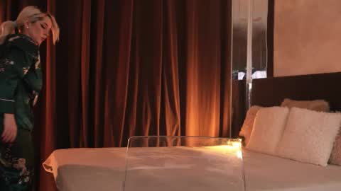 Snapshot of victoriamorrone chatting on 03-24-26, 11:43 Diddy online show from 03-24-26, 11:43