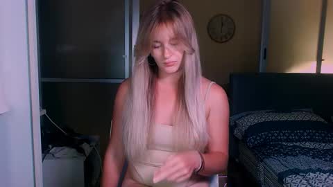 Eva and Victor online show from 10-14-25, 11:22