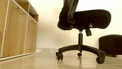 Snapshot of victoriarobertss chatting on 03-16-26, 06:34 Victoria online show from 03-16-26, 06:34