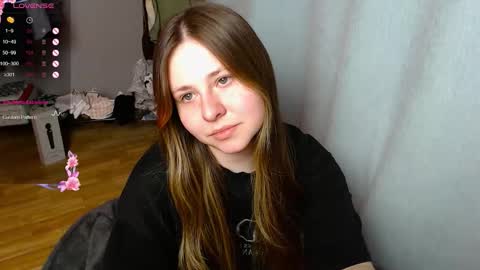 victoriassecrets_ online show from 12-16-25, 04:56