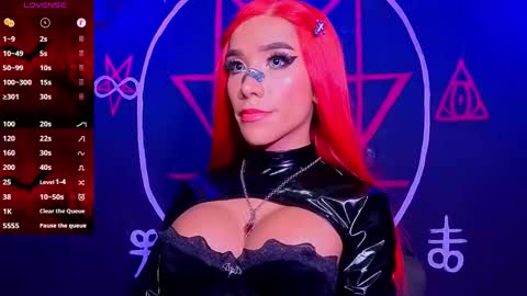 Victoria Vampire online show from 11-17-25, 08:36