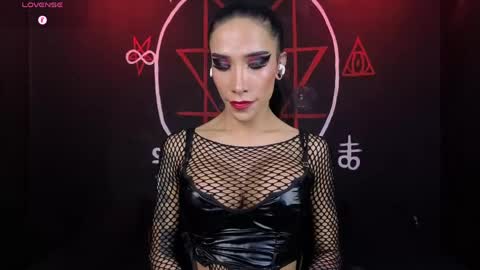 Victoria Vampire online show from 05-15-26, 08:05