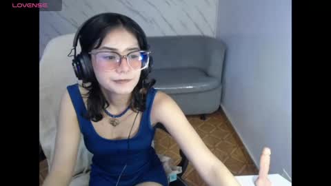 Live 1000pm 600am COLOMBIAN HOUR online show from 04-28-26, 03:11