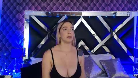 victtoria lee online show from 02-03-26, 09:42