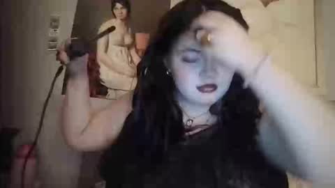 viennavisabelle online show from 11-17-25, 05:13