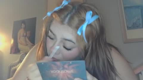 Snapshot of viennavisabelle chatting on 04-24-26, 05:43 viennavisabelle online show from 04-24-26, 05:43